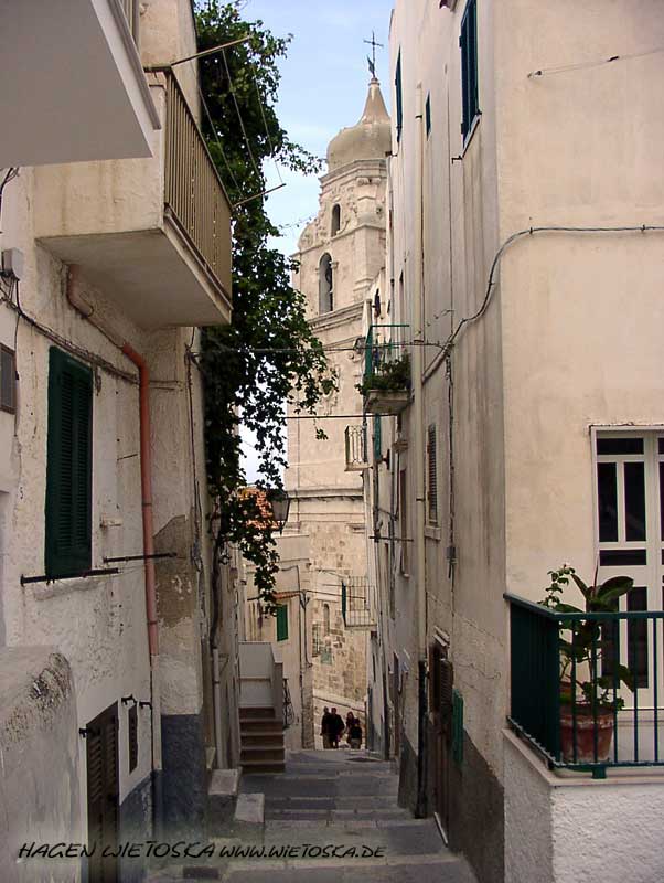 Str��chen in Vieste