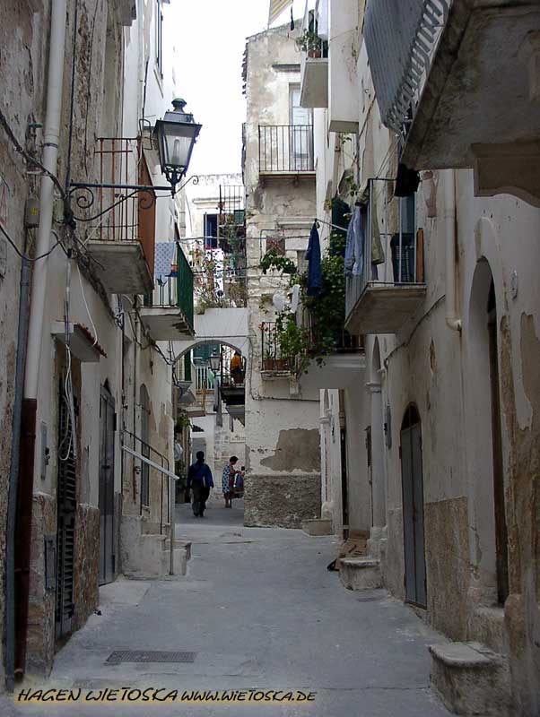 Str��chen in Vieste