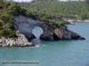Torbogen an der K�ste in der N�he von Vieste